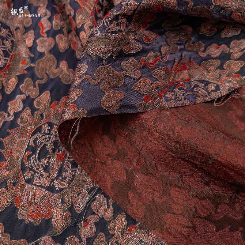 Purple Red Rayon Floral Jacqua - огляд і ціна Sewing Fabric