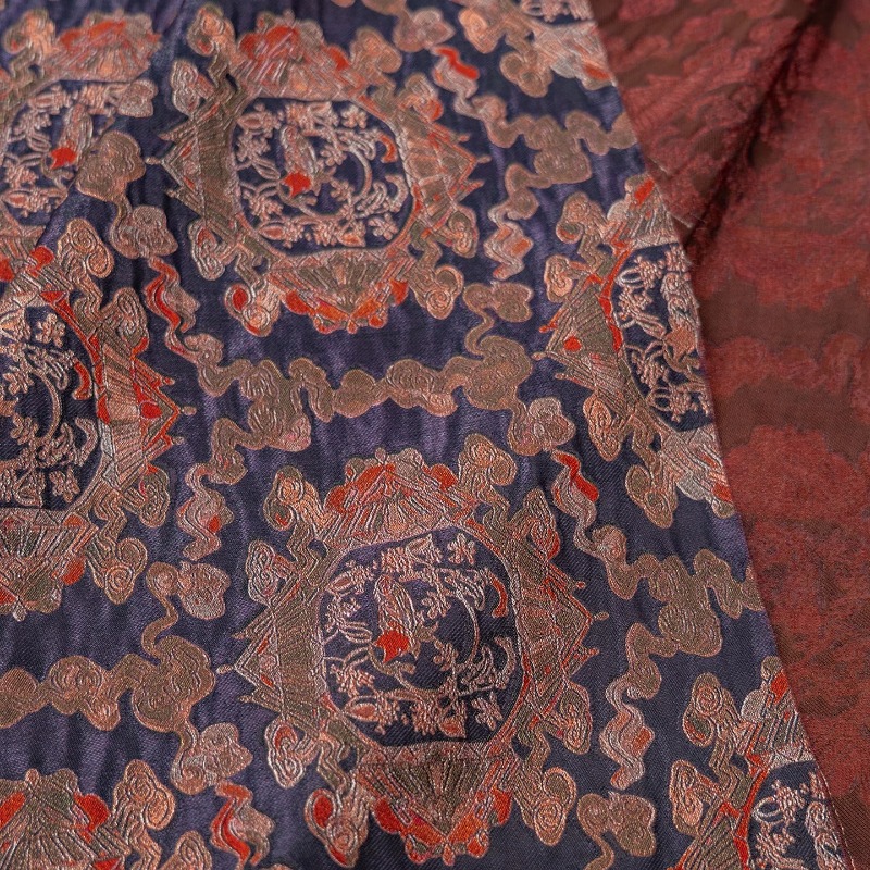 Purple Red Rayon Floral Jacqua - огляд і ціна Sewing Fabric