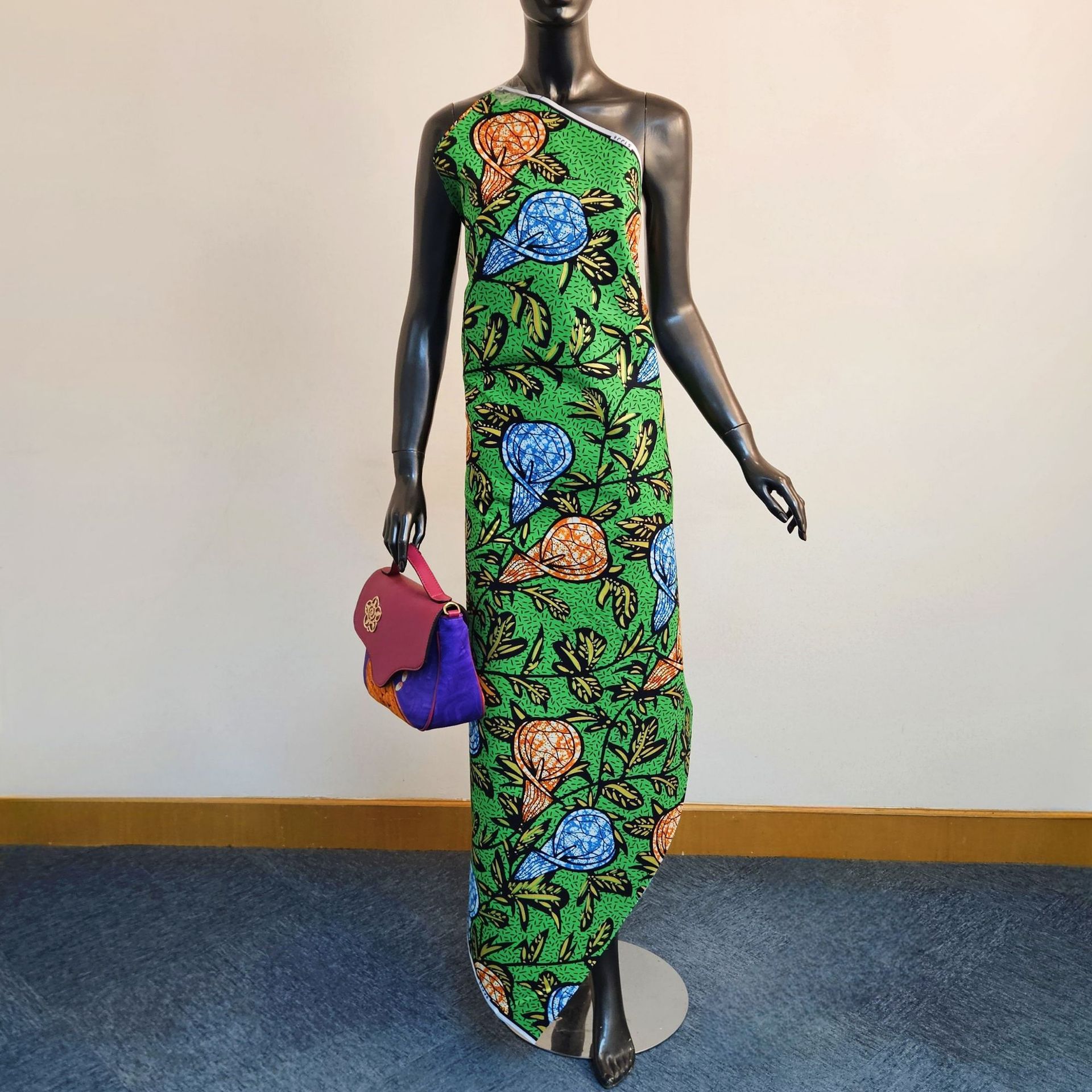 46Inch Wide 6Yards Long Cotton - огляд і ціна Sewing Batik