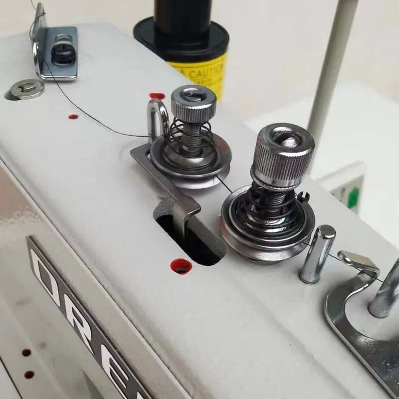 Electronic Straight Button Hol - огляд і ціна Textile Sewing Factory